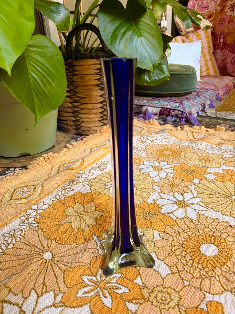 💙🪐✨ Vintage 60s Cobalt Blue Swung Bud Vase ✨🪐💙 - Picture 8 of 9